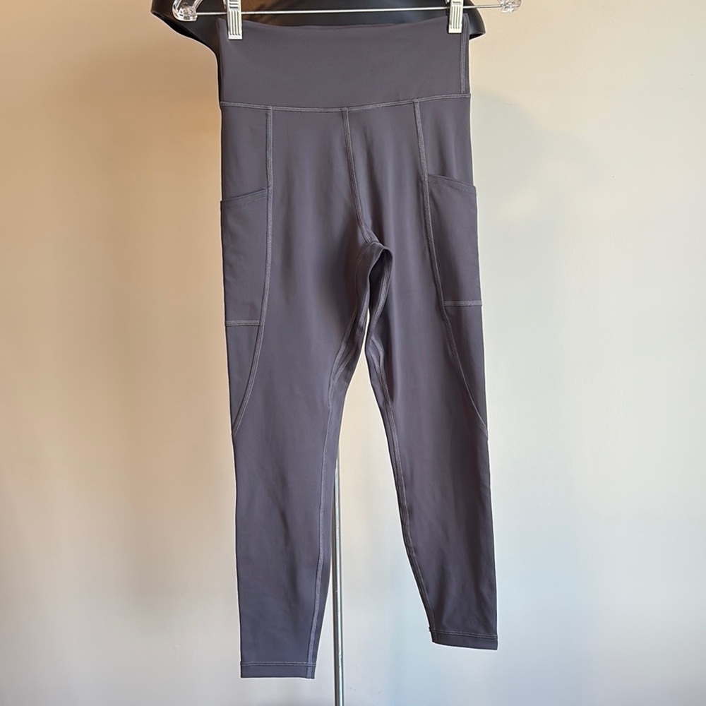 tentree Gray/purple Leggings